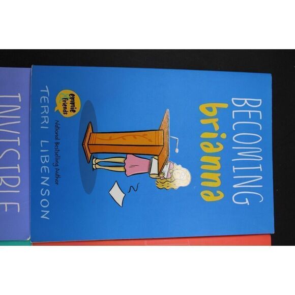 Terri Libenson Lot Of 4 Books Positive Izzy Invisible Emmie Just Jaime Becoming - Picture 2 of 13